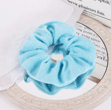 Load image into Gallery viewer, Microfibre Towel Scrunchie